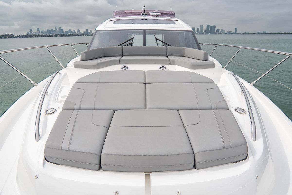 2017 Princess 65 
