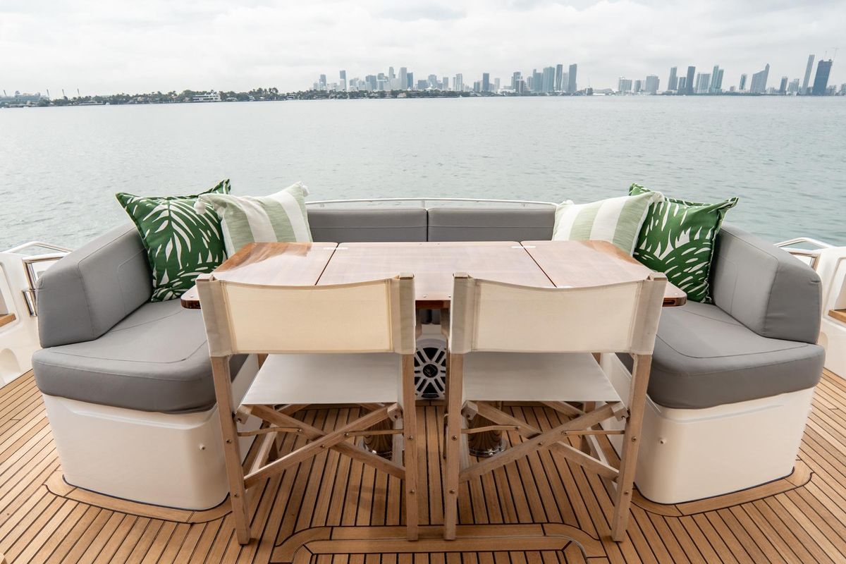 2017 Princess 65 