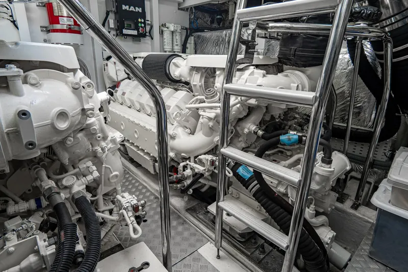 Cinderella Yacht Photos Pics 