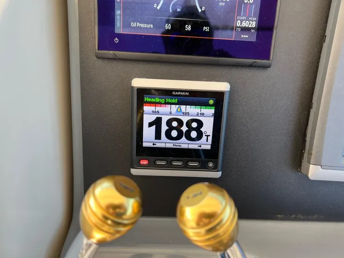 Beachlife Yacht Photos Pics 