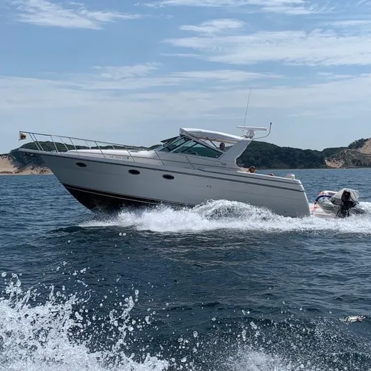 Beachlife Yacht Photos Pics 