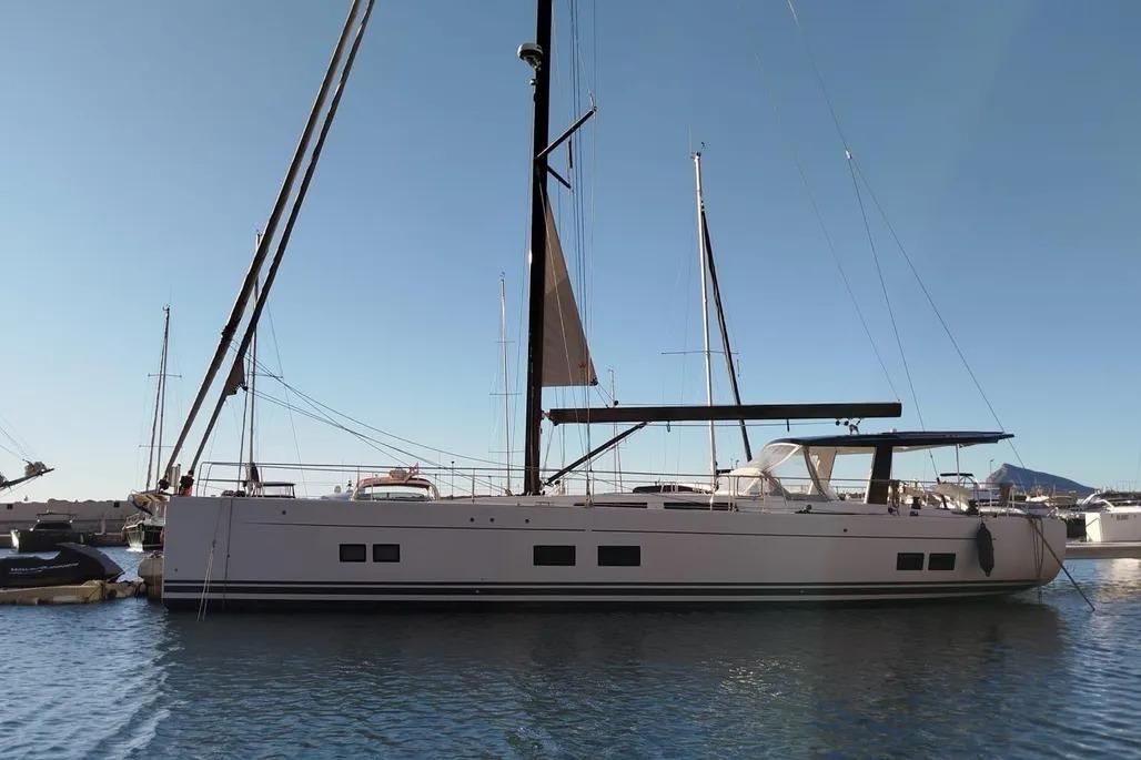 2019 Hanse 56 