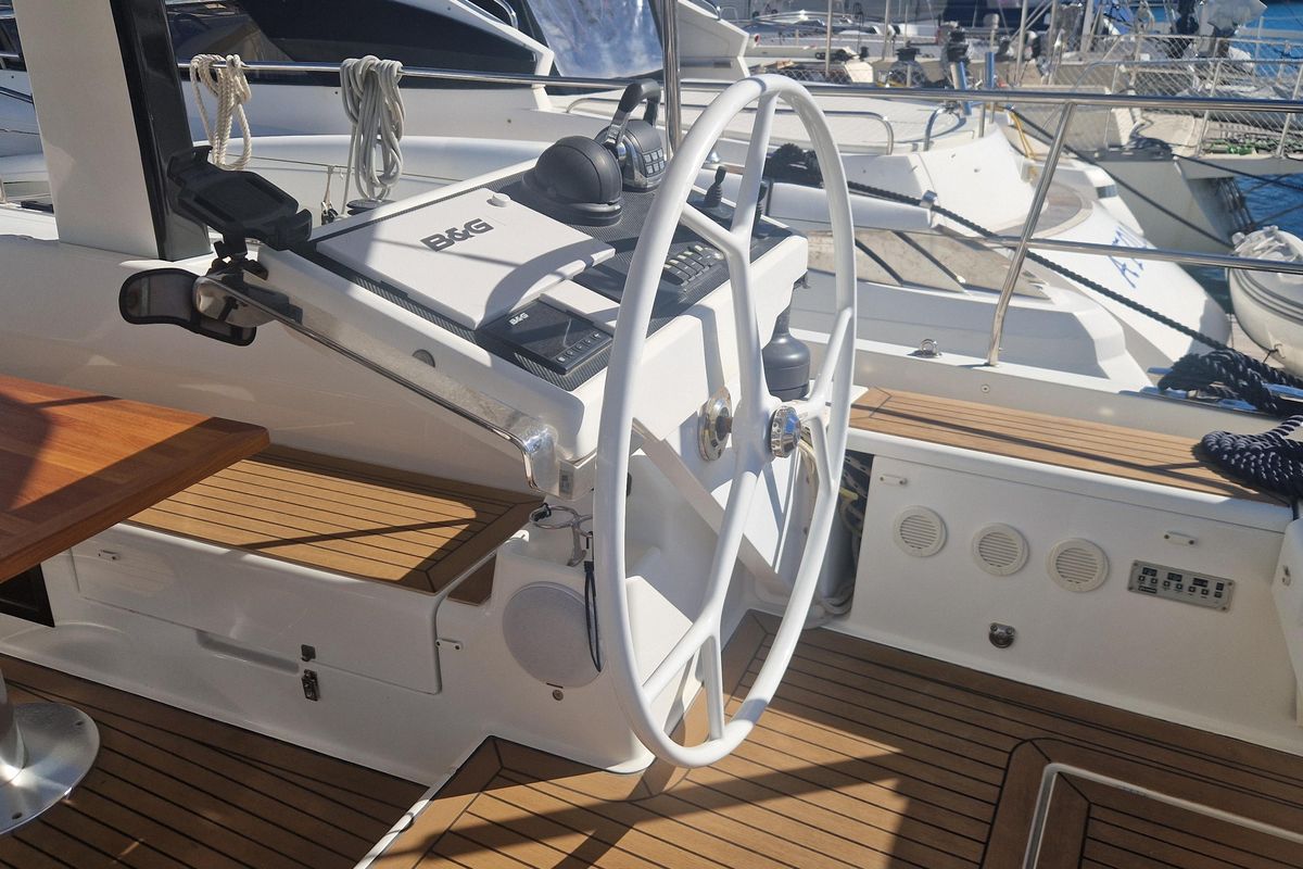 2019 Hanse 56 
