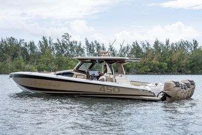 Yacht