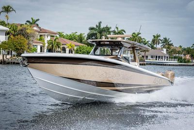 Yacht