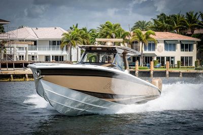 Yacht