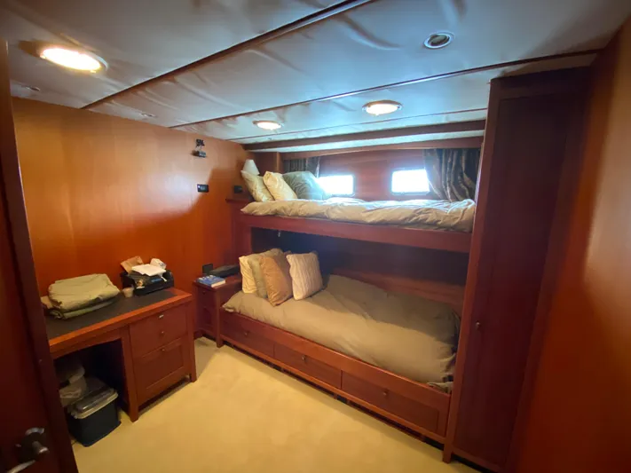 Meander Yacht Photos Pics 2003 Northern Marine Pilothouse Trawler cabin with bunk beds.