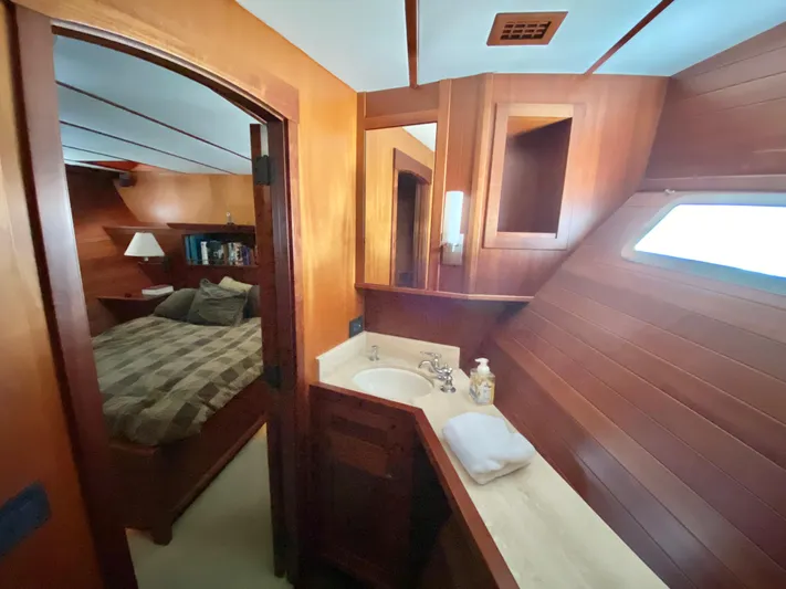 Meander Yacht Photos Pics Interior of a 2003 Northern Marine Pilothouse Trawler with wood finish.