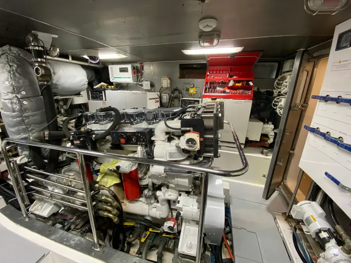 Meander Yacht Photos Pics 