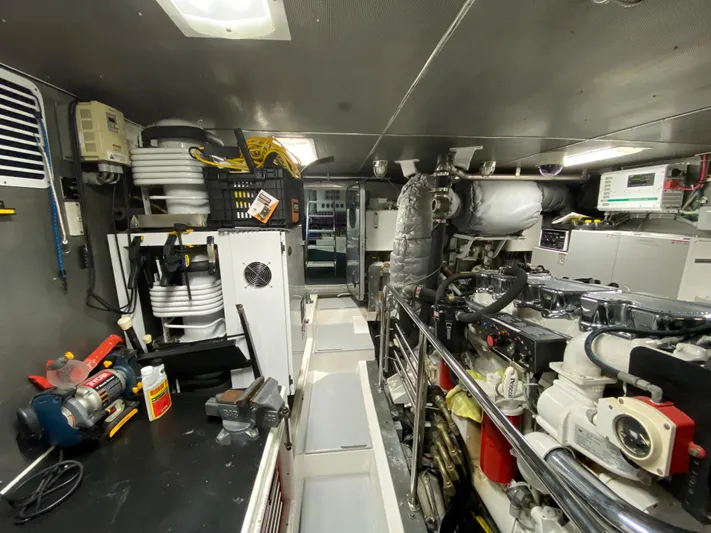 Meander Yacht Photos Pics 