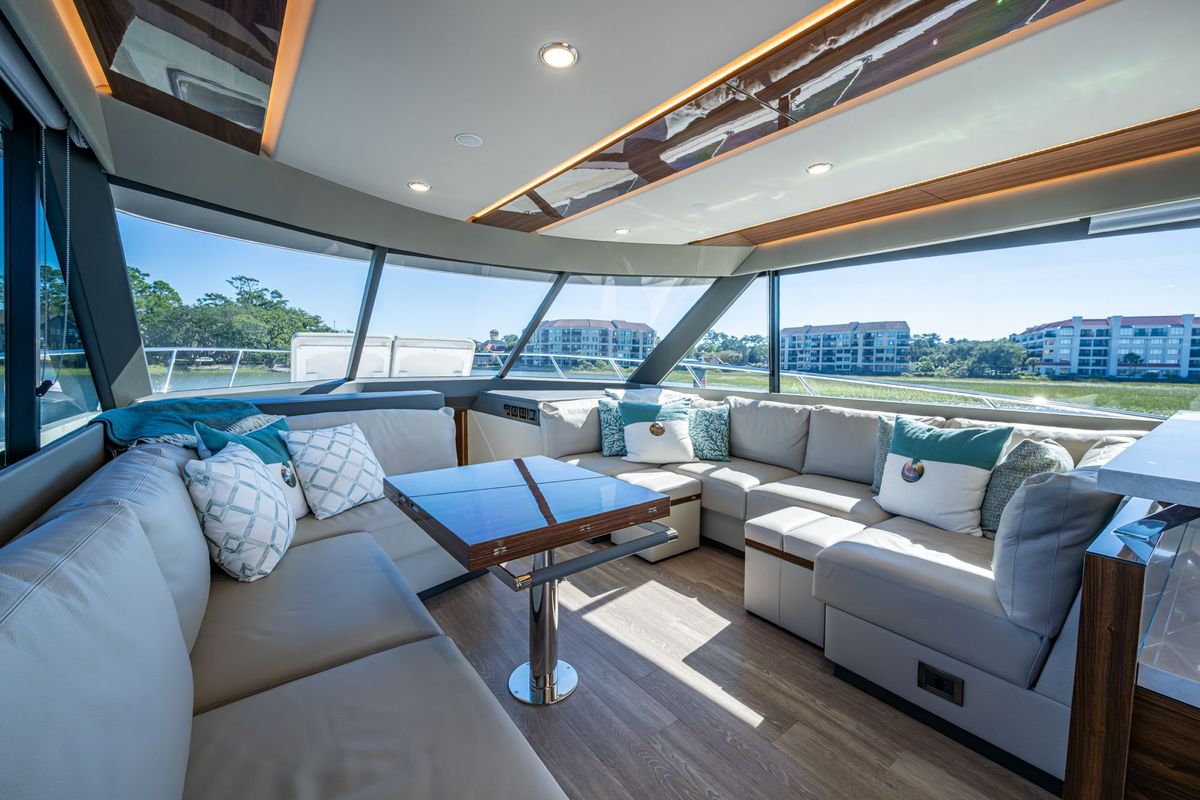 2023 Maritimo 55 