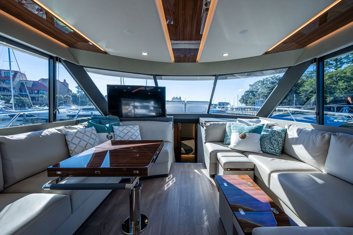 2023 Maritimo 55 