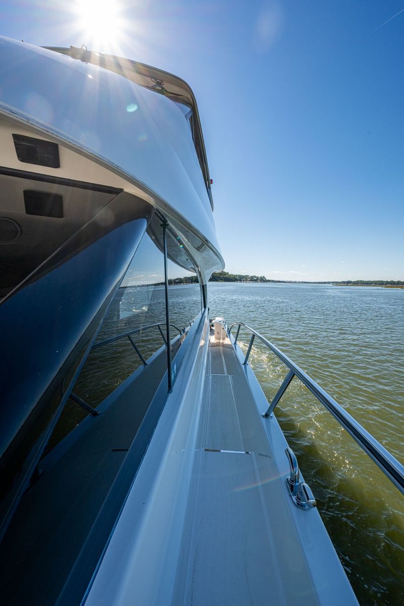 2023 Maritimo 55 