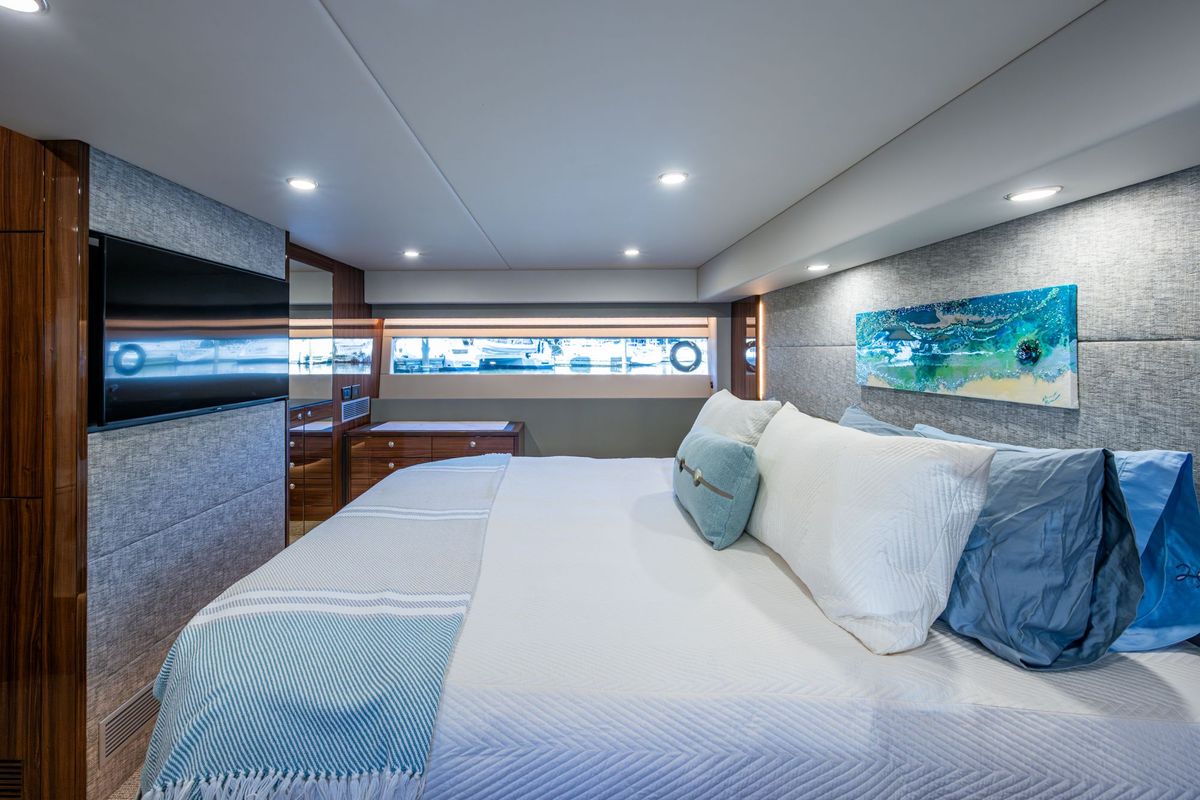 2023 Maritimo 55 