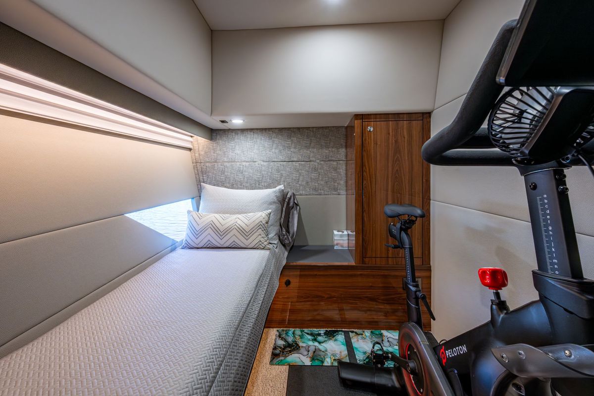 2023 Maritimo 55 