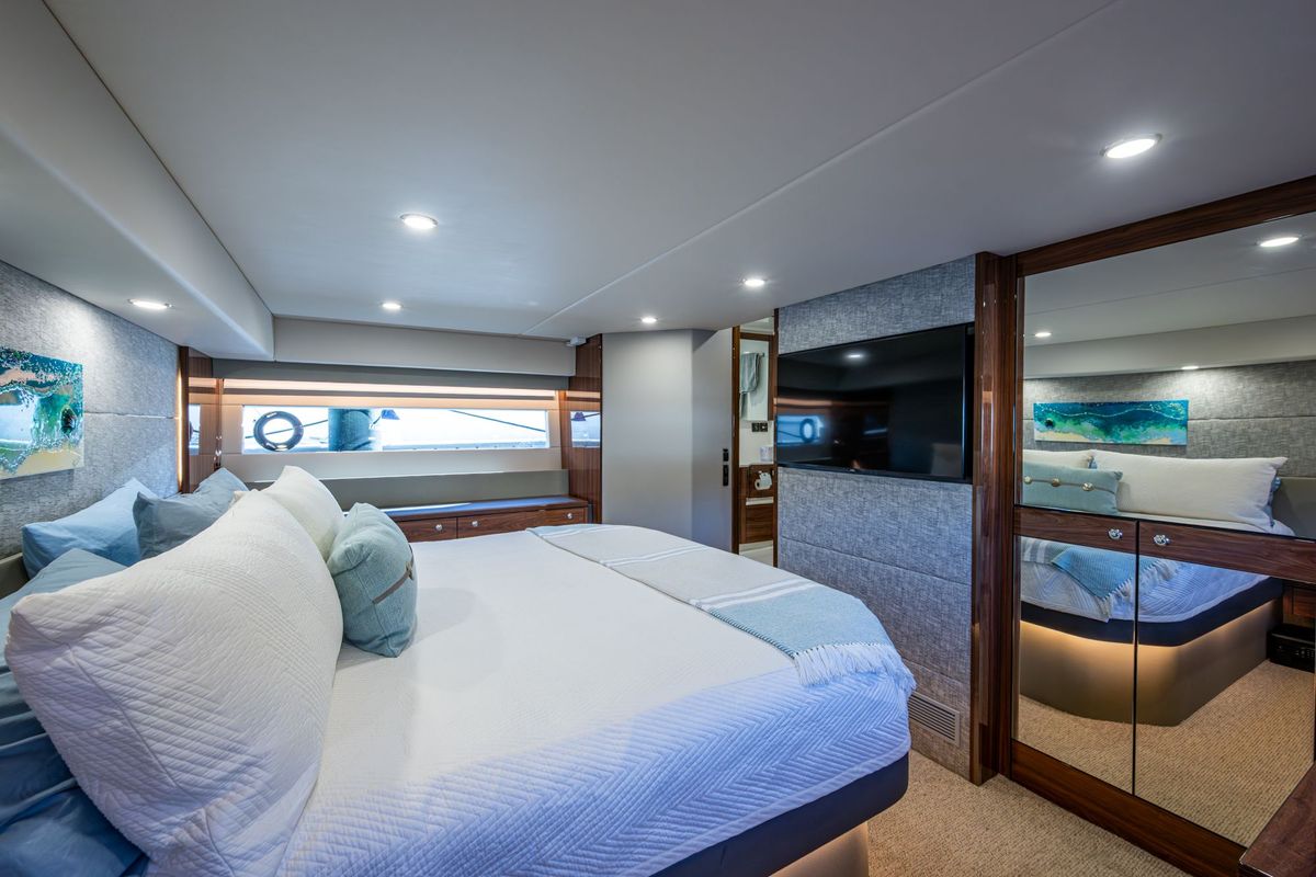 2023 Maritimo 55 