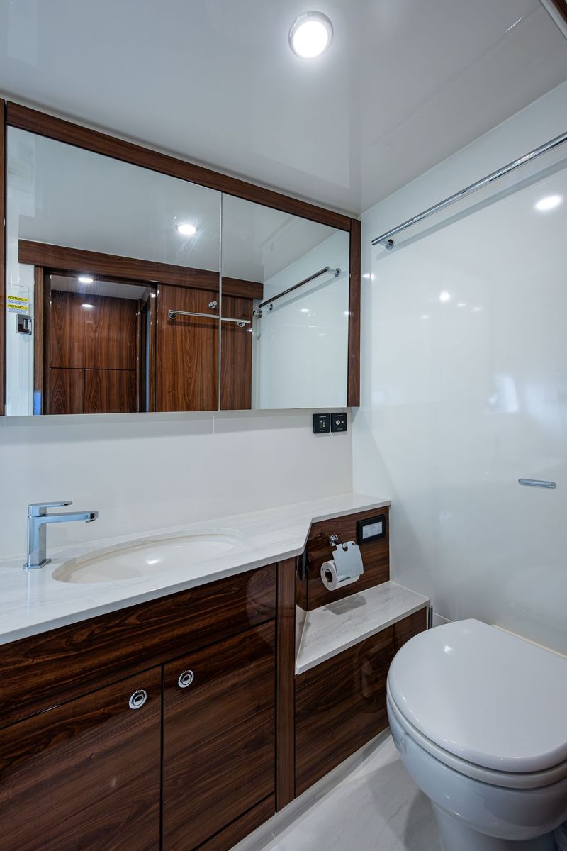 2023 Maritimo 55 