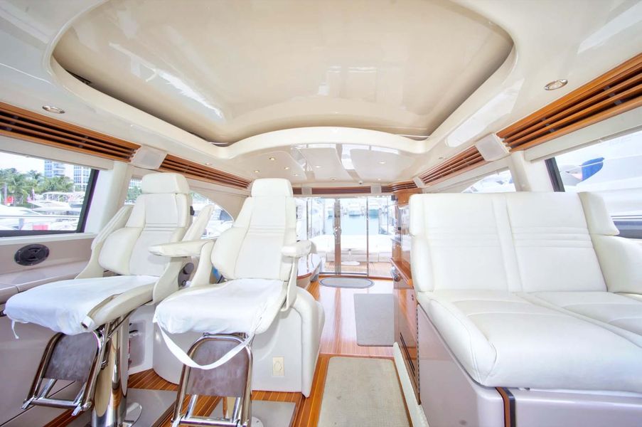 2003 Sea Ray 680 Sun Sport