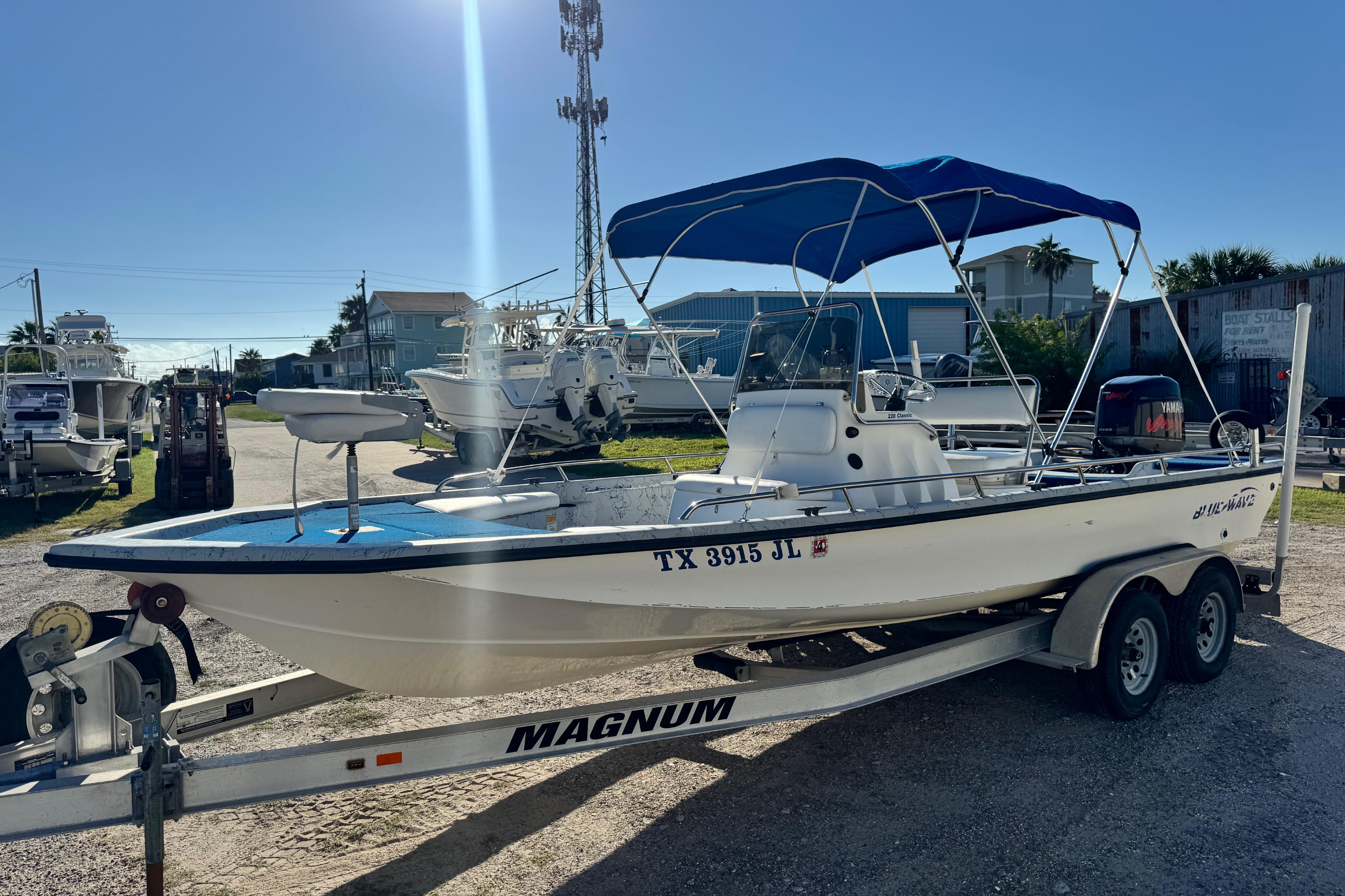 Blue Wave 220 Classic