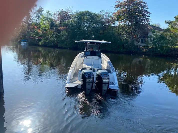 Aqua Divina Yacht Photos Pics 