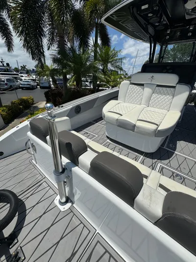 Aqua Divina Yacht Photos Pics 