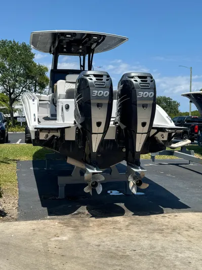 Aqua Divina Yacht Photos Pics 