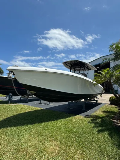 Aqua Divina Yacht Photos Pics 