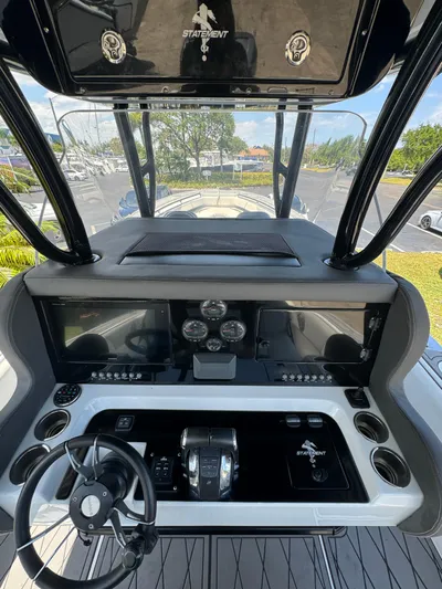 Aqua Divina Yacht Photos Pics 