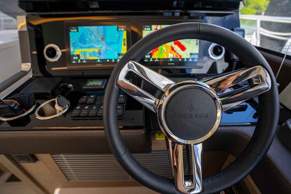 2023 Prestige 52 