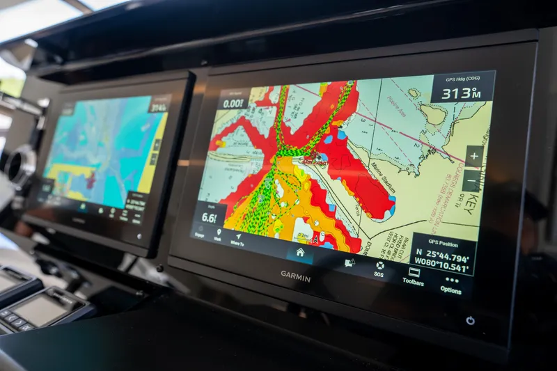 Soiral Yacht Photos Pics 