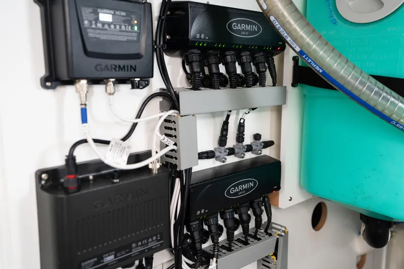 Soiral Yacht Photos Pics 