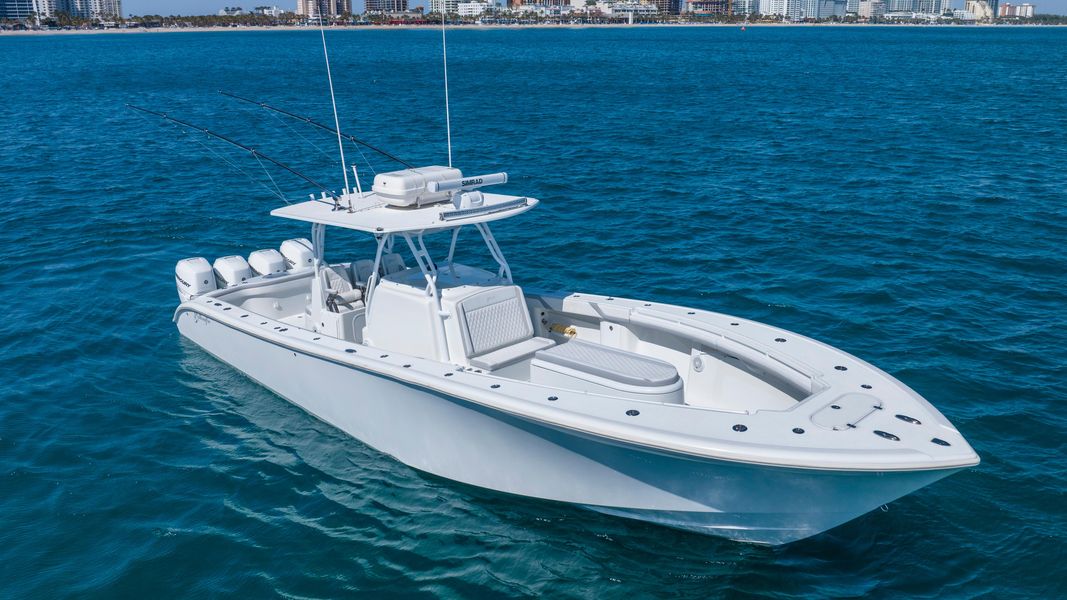 2015 Yellowfin 39