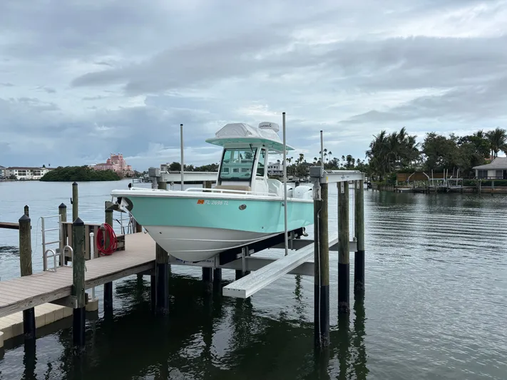  Yacht Photos Pics 2022 EVERGLADES 273 CC - Image 3