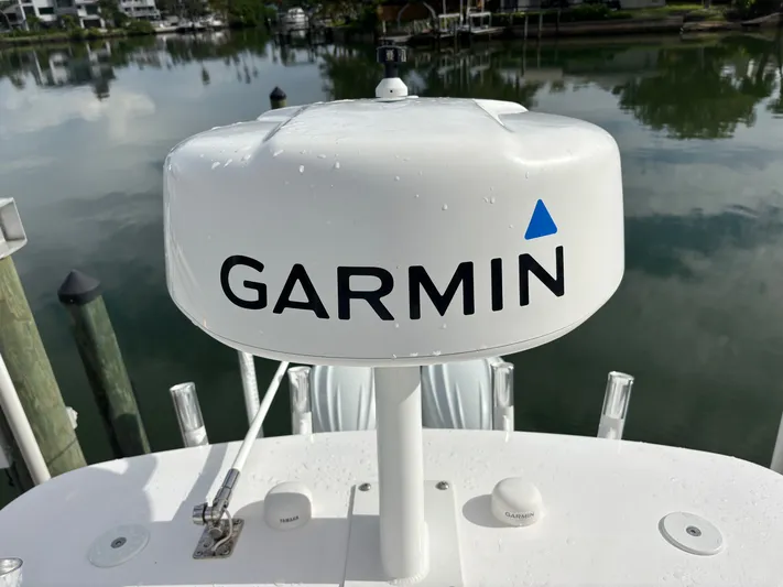  Yacht Photos Pics 2022 EVERGLADES 273 CC - Image 41