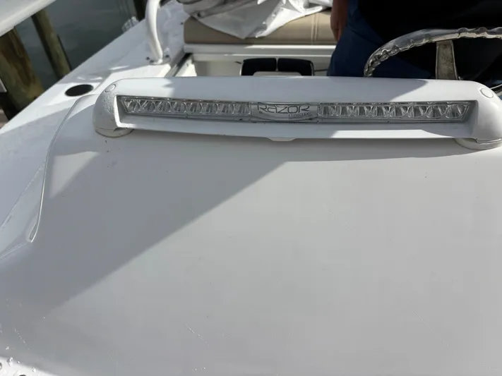  Yacht Photos Pics 2022 EVERGLADES 273 CC - Image 42