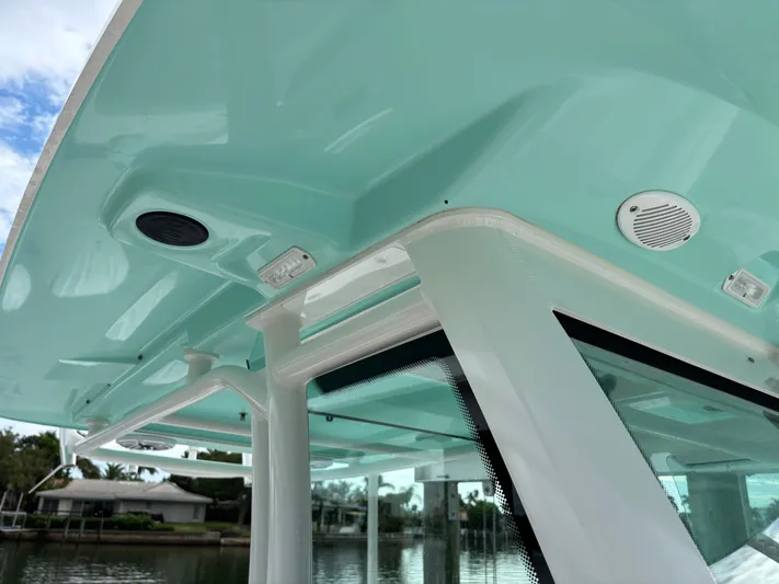  Yacht Photos Pics 2022 EVERGLADES 273 CC - Image 51