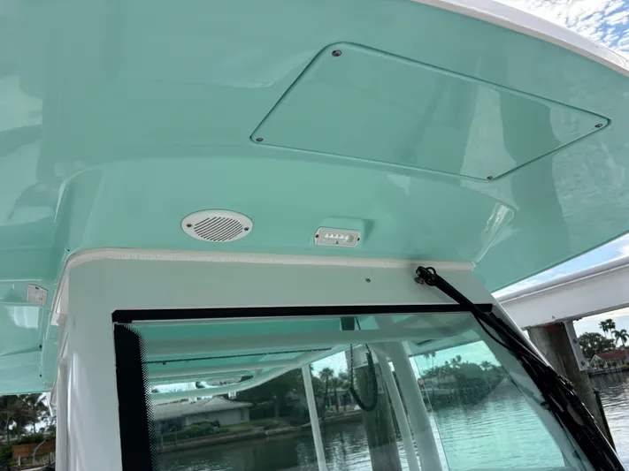  Yacht Photos Pics 2022 EVERGLADES 273 CC - Image 62