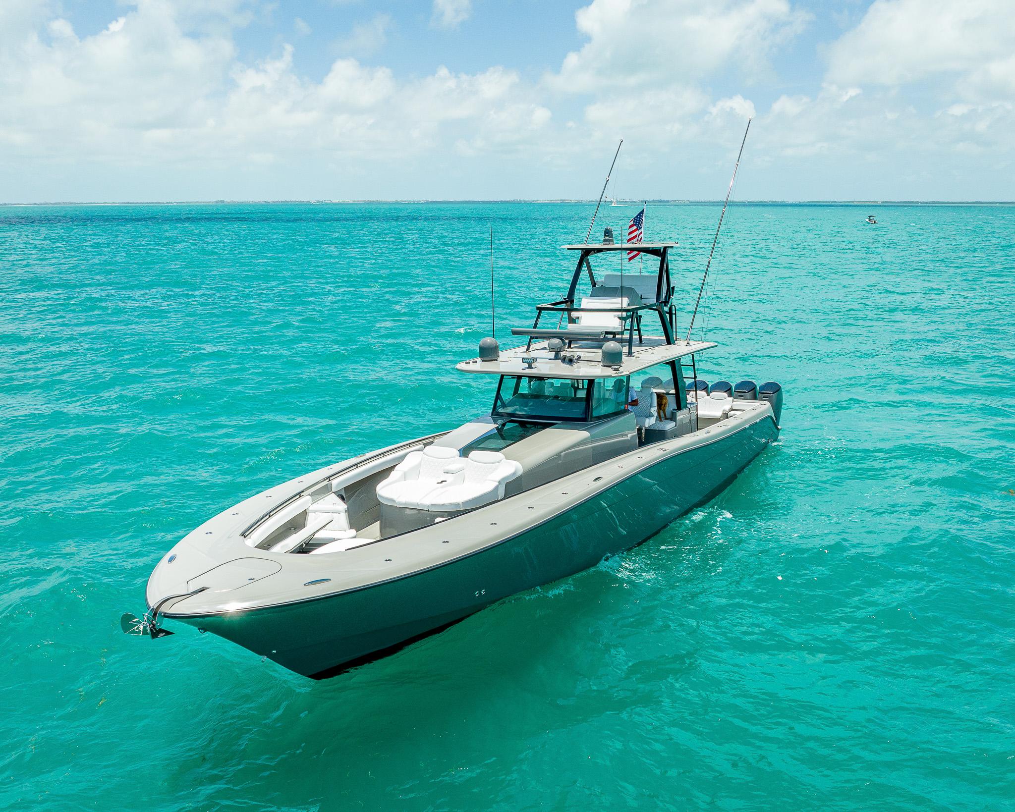 2024 HCB Estrella Center Console Boote Kaufen YachtWorld