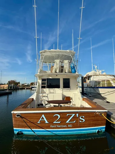 A2z's Yacht Photos Pics 1999 Viking 55 Convertible yacht docked at Kent Narrows, MD.