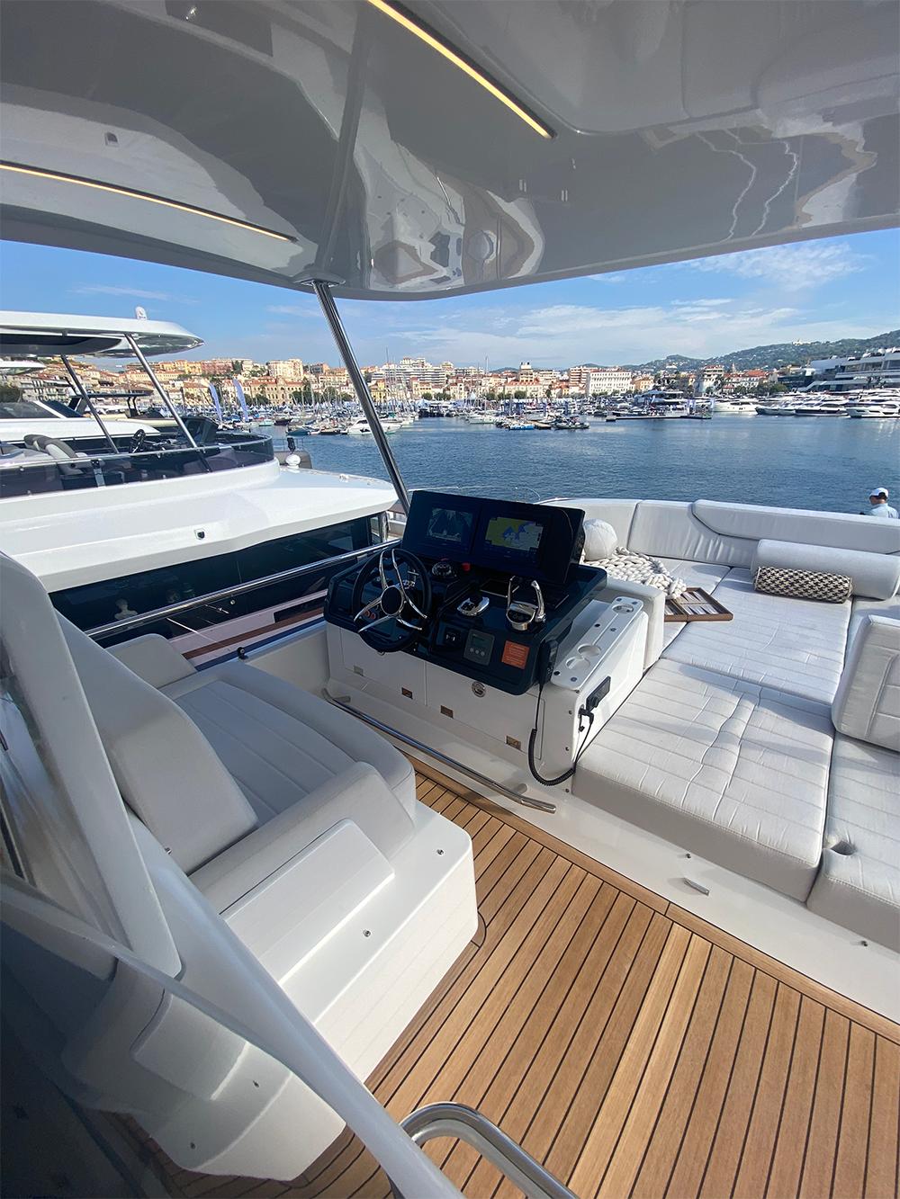 sirena 48 yacht prezzo