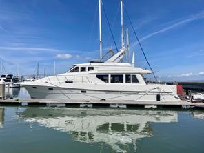 McKinna 57 Pilothouse