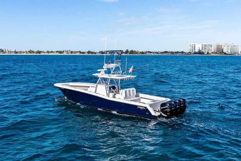  Yacht Photos Pics 2013 Invincible 42 Open Fisherman on open sea.