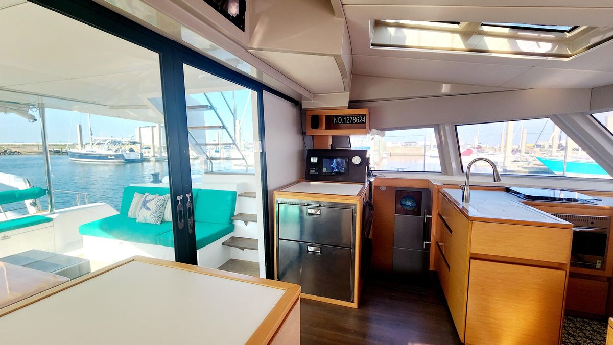 2017 Nautitech 46 