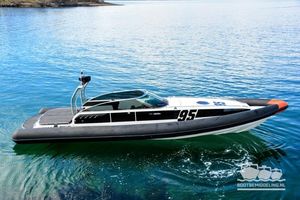 2010 Arctic Blue 37 Cabin