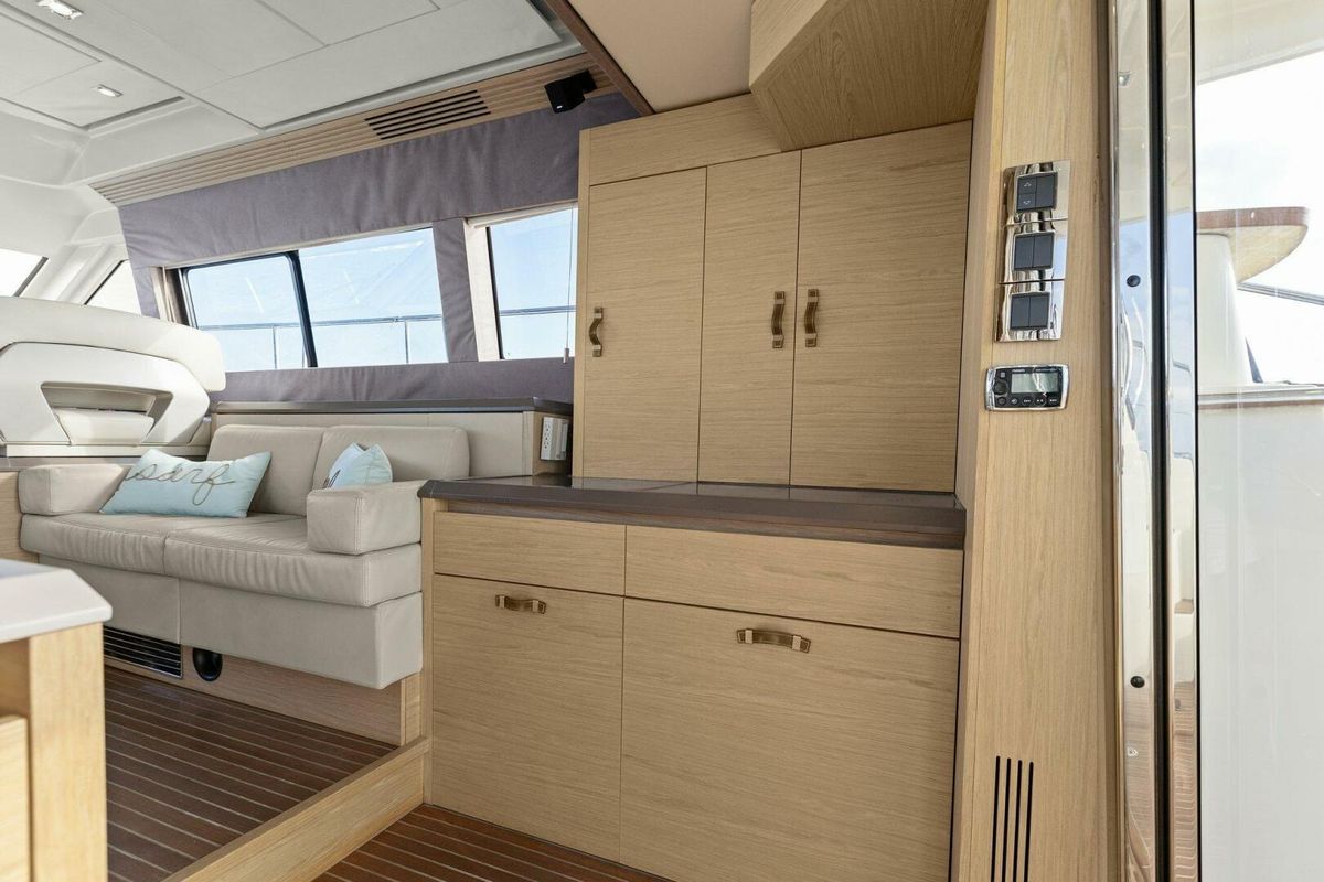 2015 Monte Carlo Yachts 50 
