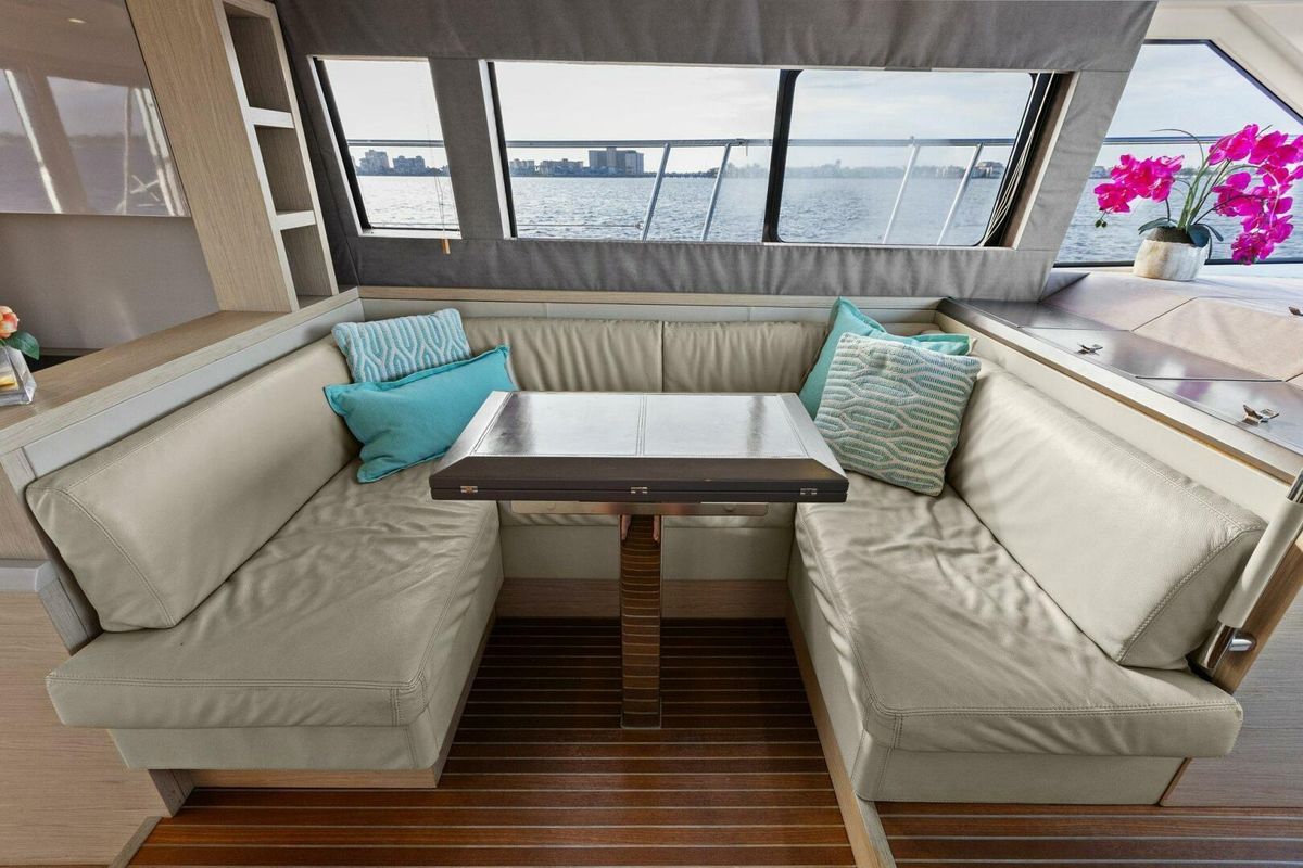 2015 Monte Carlo Yachts 50 