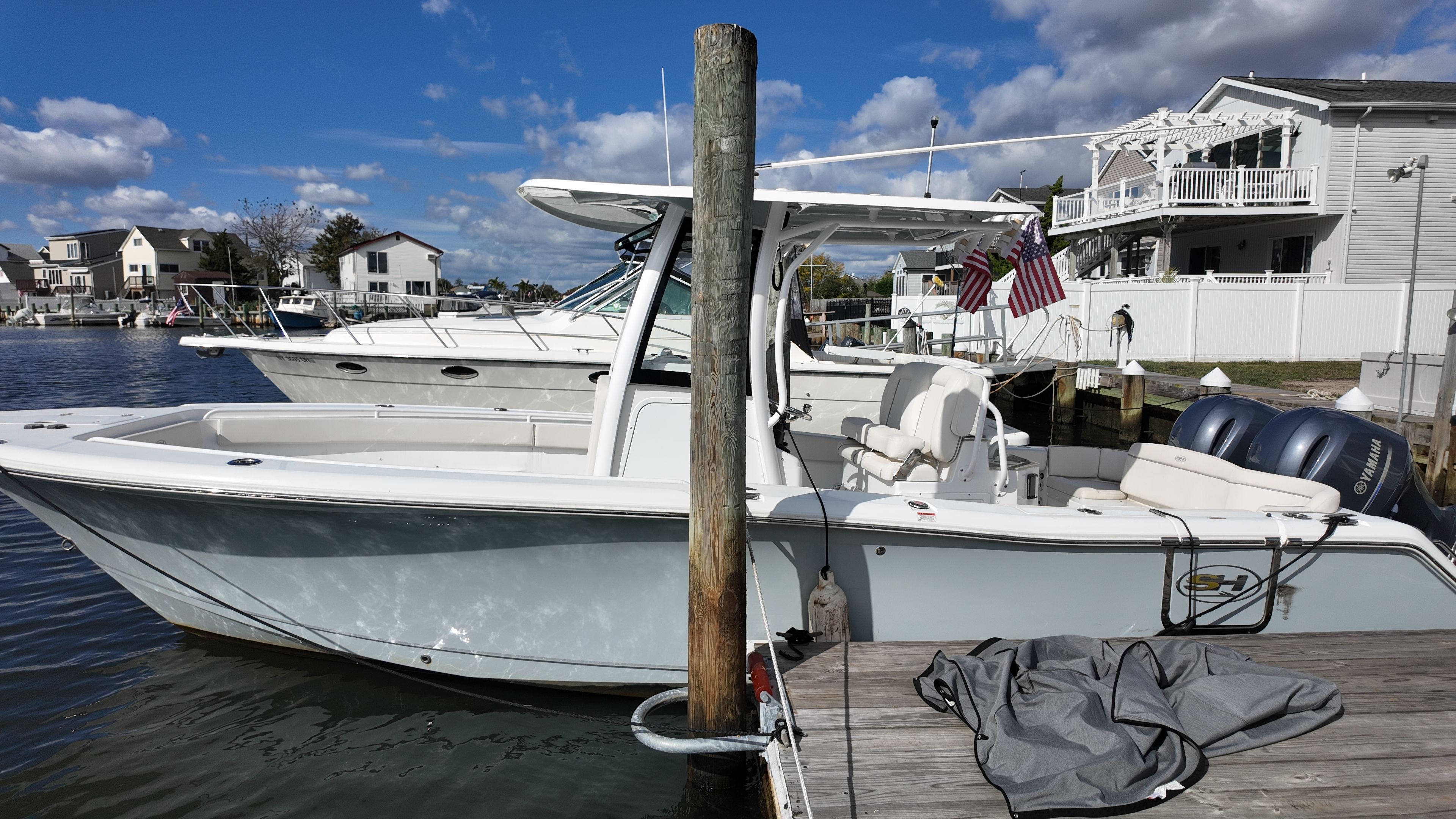 2023 Sea Hunt Ultra 265 SE