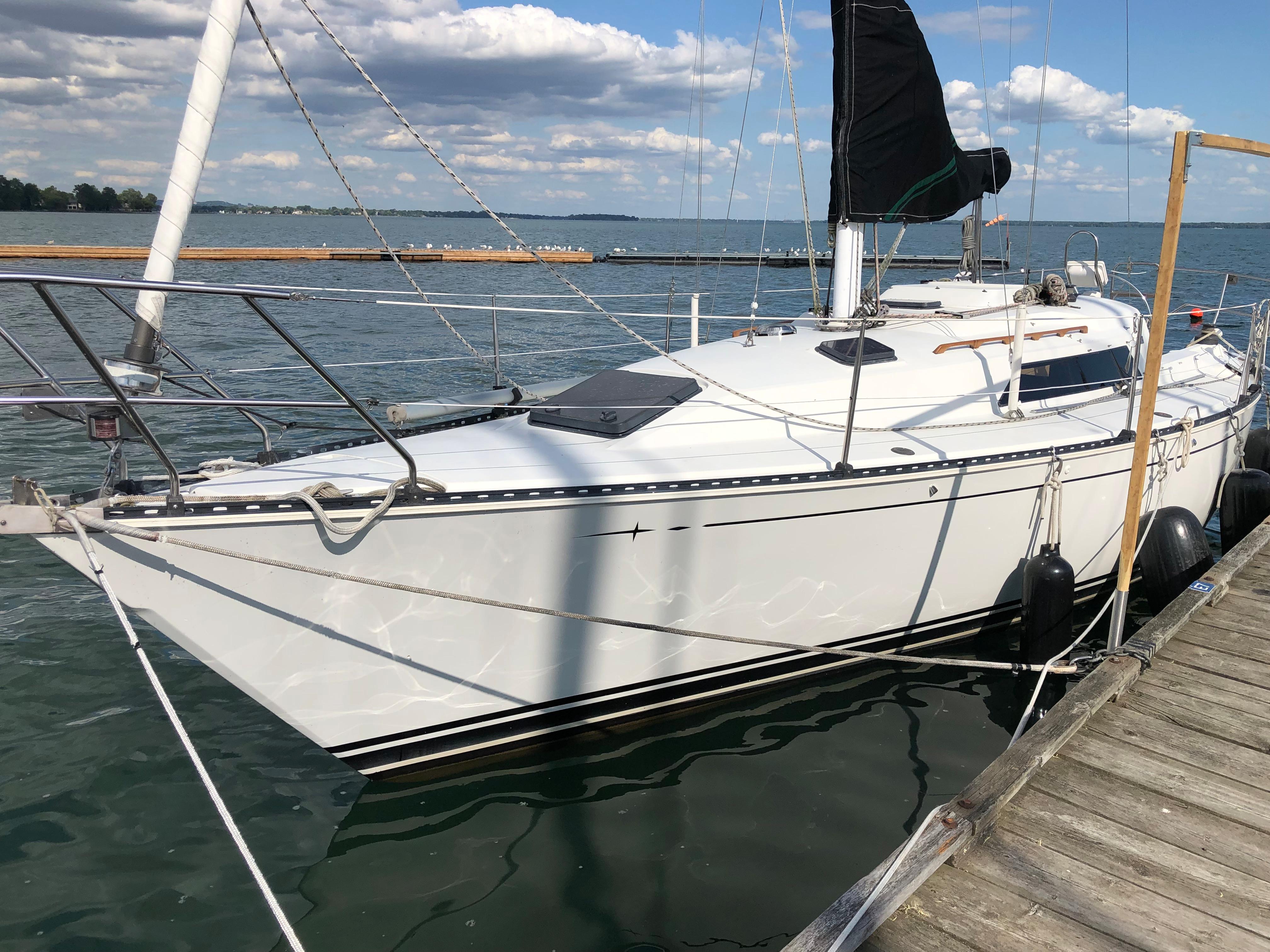 1986 C&C 33 Cruiser for sale YachtWorld