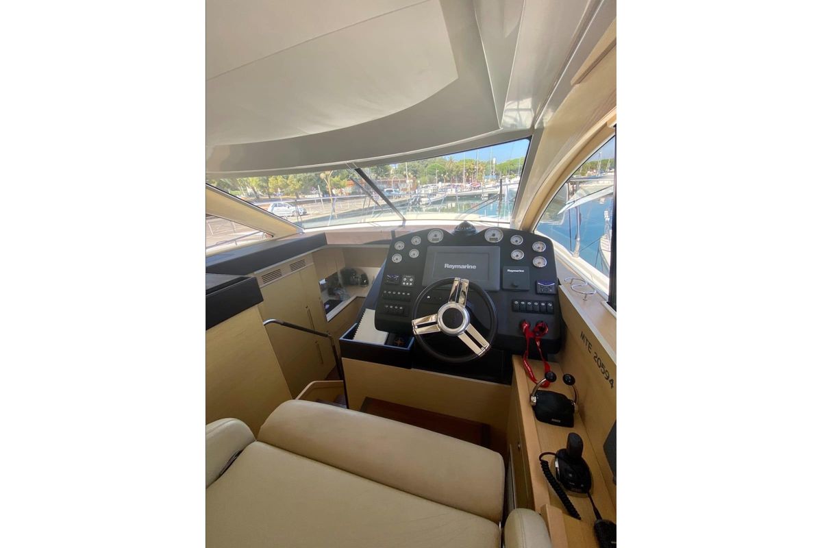 2011 Beneteau 48 