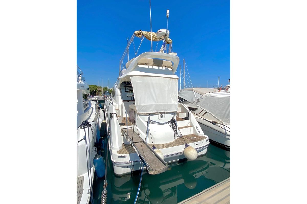 2011 Beneteau 48 